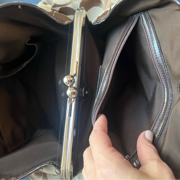 Beautiful Coach Purse - Picture 5 of 6